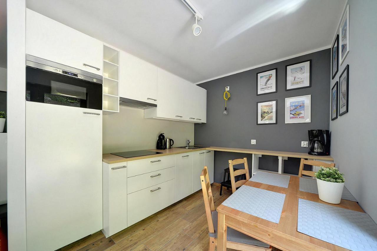 Apartamenty Sun Seasons 24 - Rezydencja Przy Strumyku คาร์ปัตซ์ ภายนอก รูปภาพ